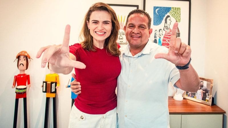Em busca de fortalecimento no Sertão, Marília Arraes ganha apoio de prefeito