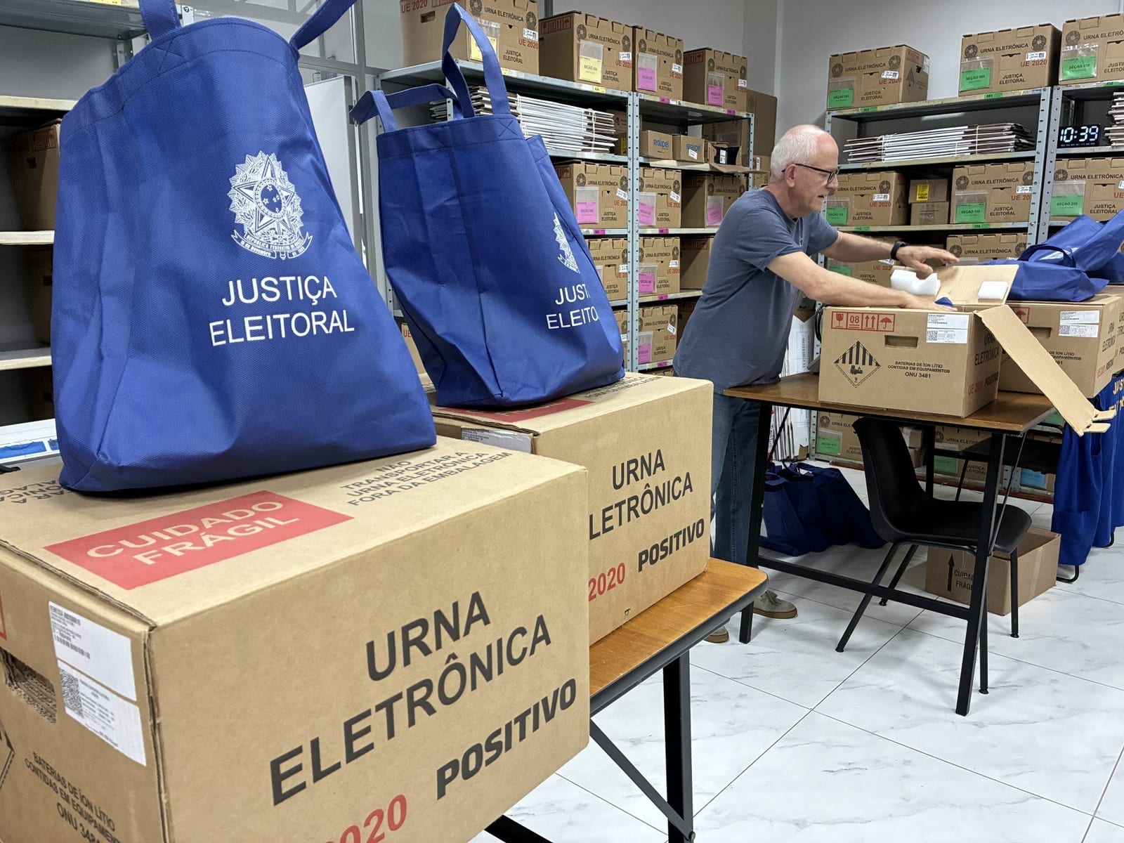 Último teste liga 480 urnas de São Leopoldo antes de irem às seções