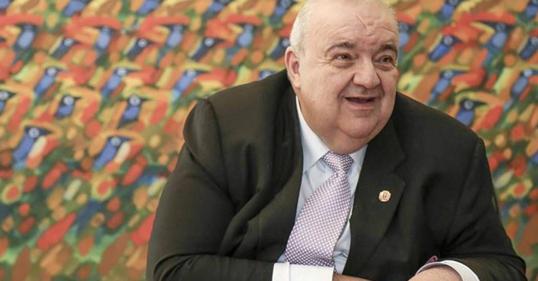 Greca é internado em Curitiba após queda durante ato de campanha no Paraná