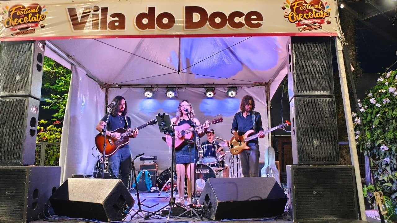 Festival do Chocolate transforma palco principal em cenário de sonhos e reúne talentos do Grande ABC