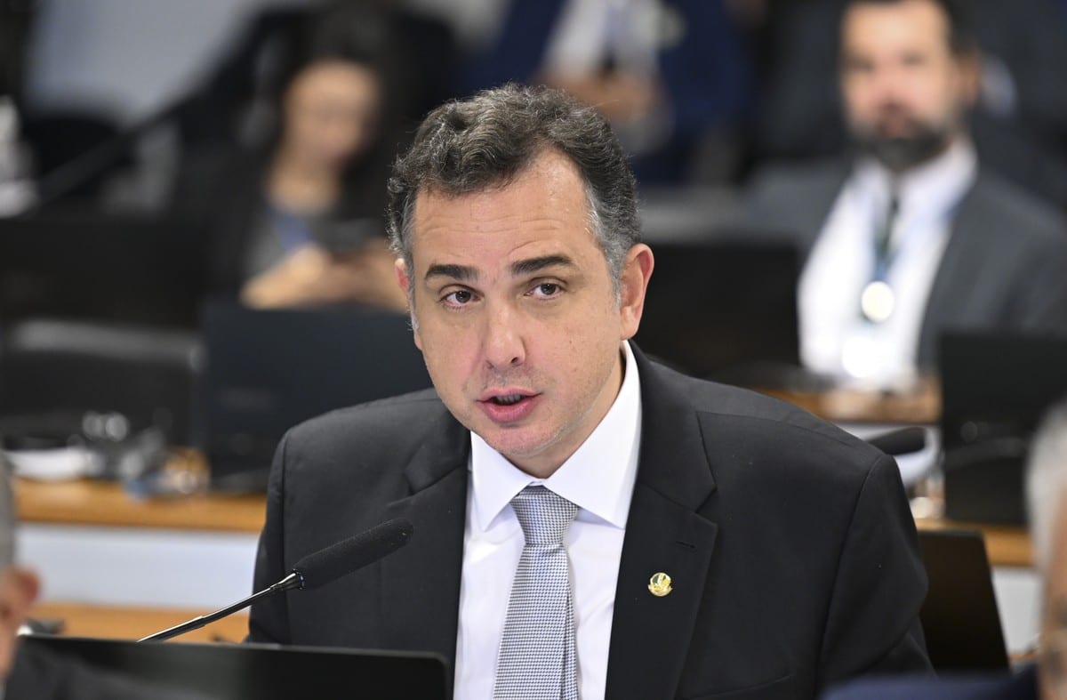 Governo Lula vai encaminhar medidas fiscais ao Congresso