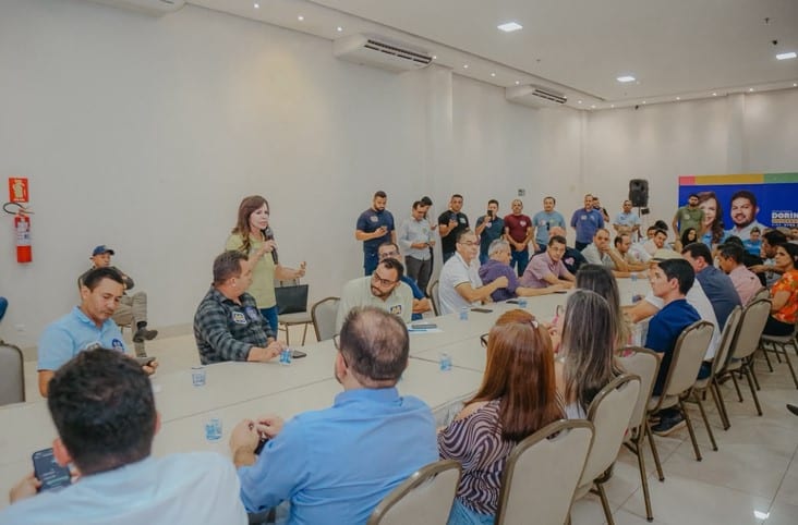 "O que está dando certo, vamos aprimorar; o que não está, vamos corrigir", diz Professora Dorinha a prefeitos