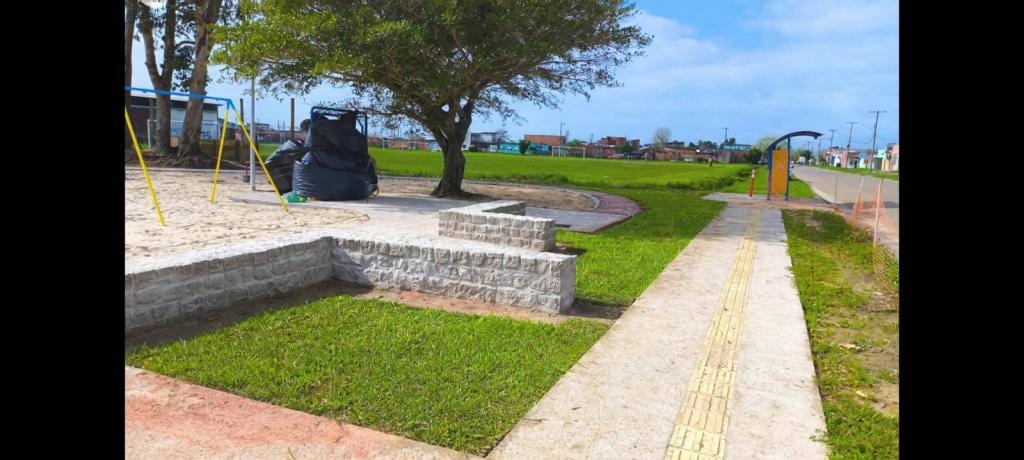 Mutirão entrega praça revitalizada no Castelo Branco em 24 de maio