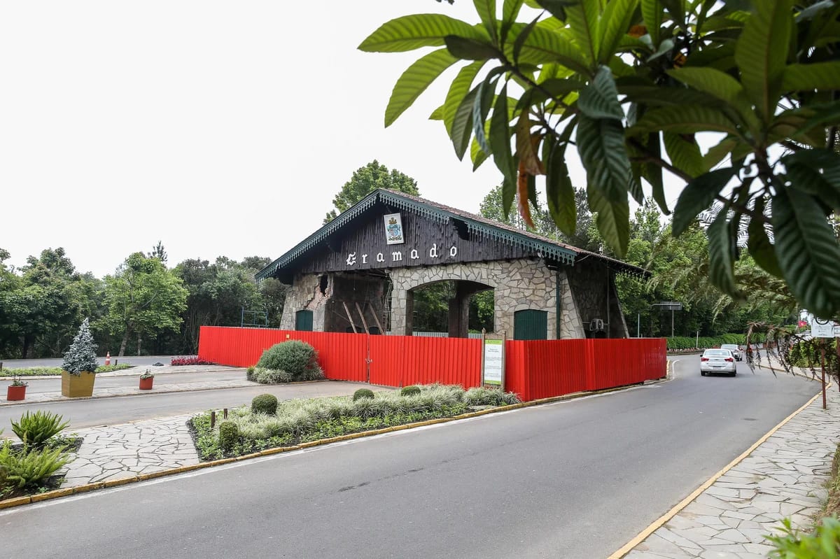Símbolo turístico de Gramado, pórtico da RS-235 deve ter obras concluídas até março de 2027