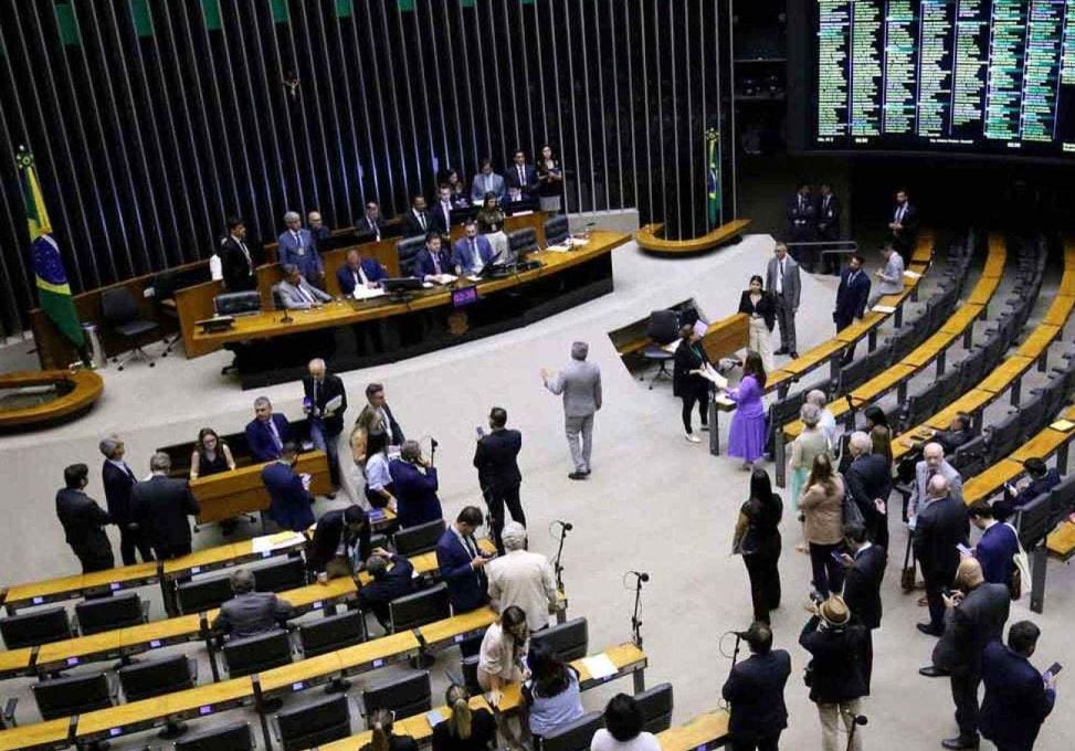Bancada do agro no Congresso mantém força na Câmara dos Deputados e deve crescer no Senado