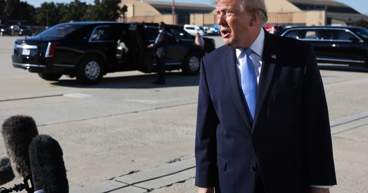 Trump afirma, sem provas, que eleição no Brasil parece ter sido manipulada