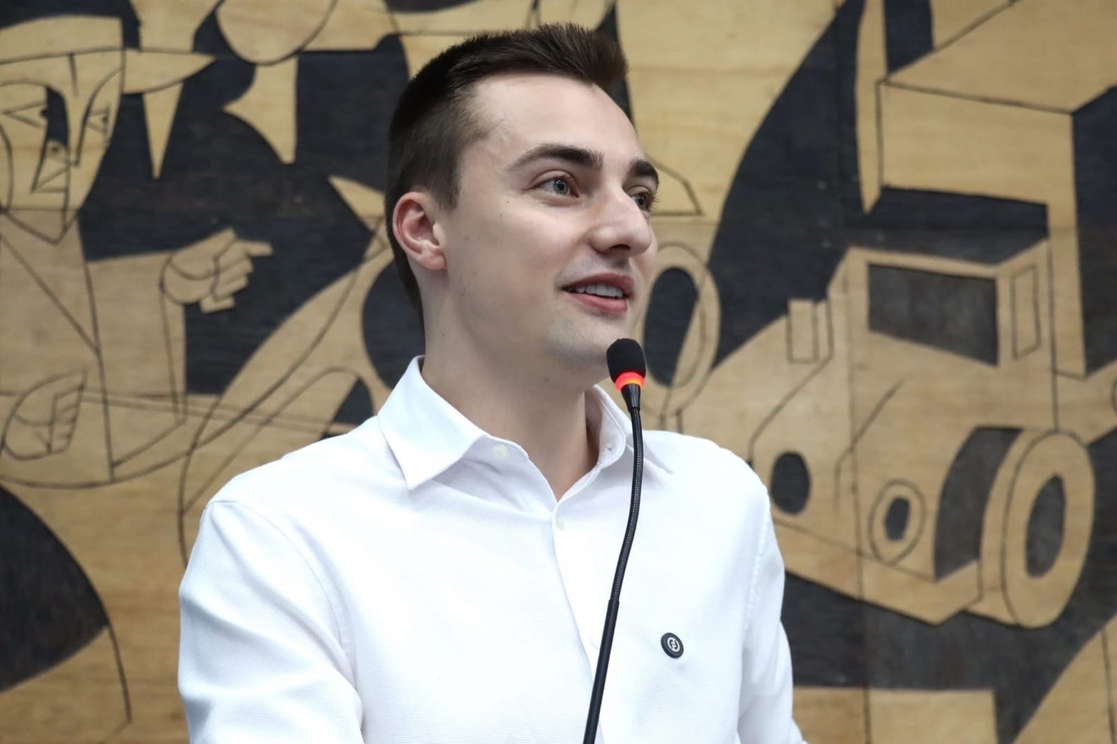 Com 1.443 votos em Carambeí, Ricardo Zampieri garante vaga na Assembleia Legislativa