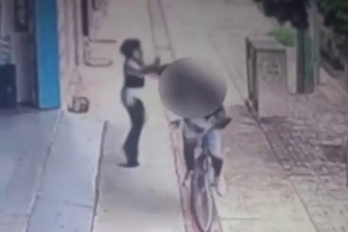 Câmeras flagram tentativa de furto de celular no centro de Campo Grande