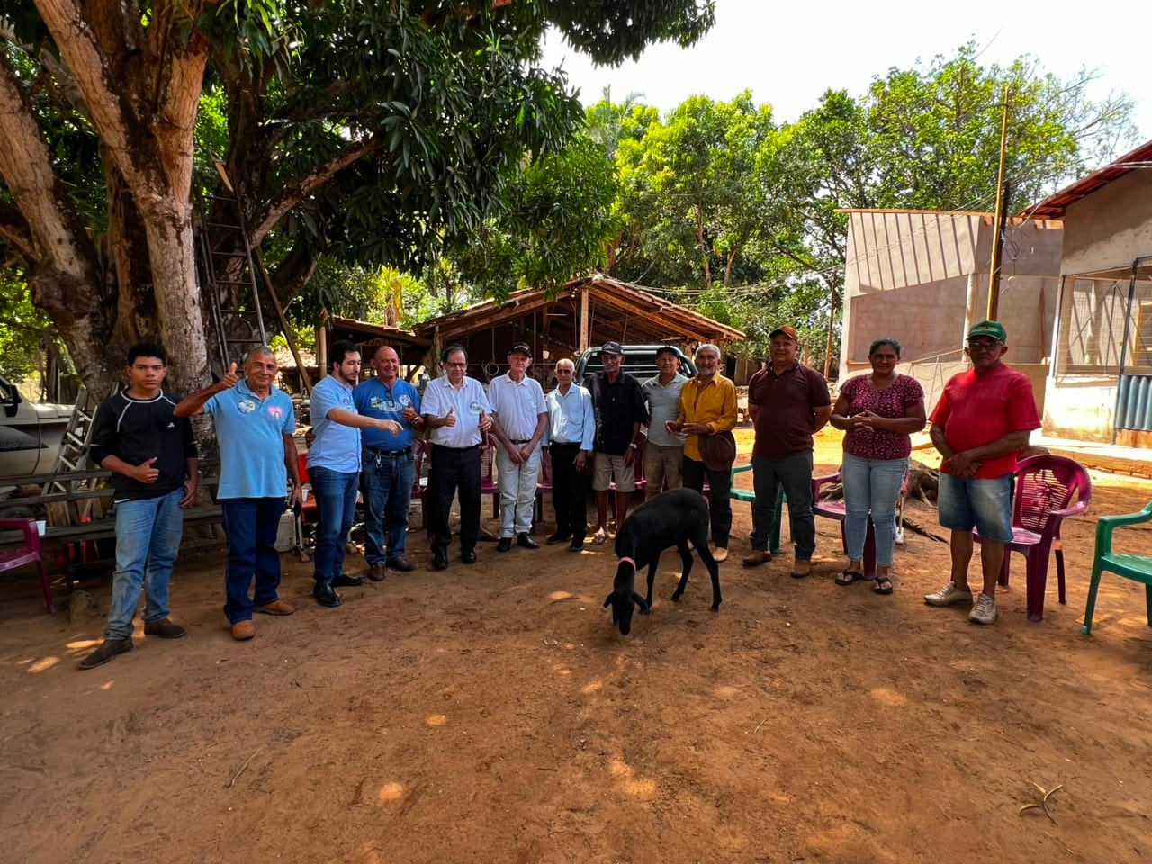 Eli Borges visita assentamentos de Guaraí e diz ter cumprido compromissos