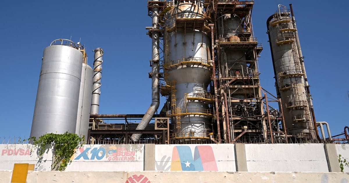 Petrolífera americana controlará campos de petróleo venezuelanos anteriormente operados por empresas chinesas e russas,