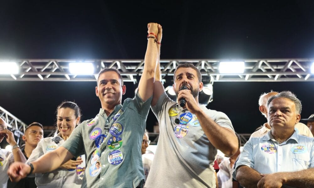 Vicentinho presta contas em Dianópolis e assume compromissos para Sudeste do TO