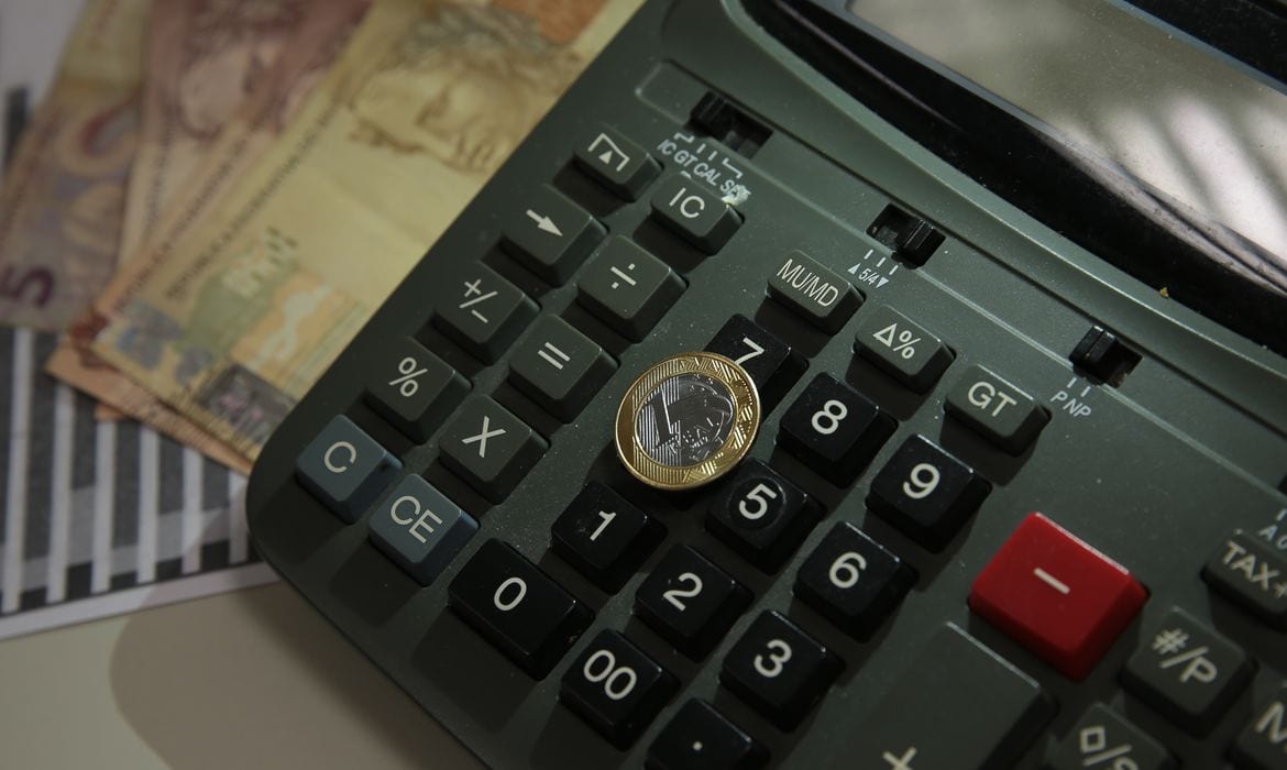 Prazo para empresas optarem por Simples acaba nesta quinta