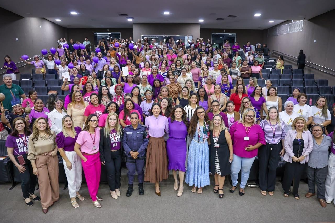 Mayra Dias participa de seminário pelos 20 anos da Lei Maria da Penha