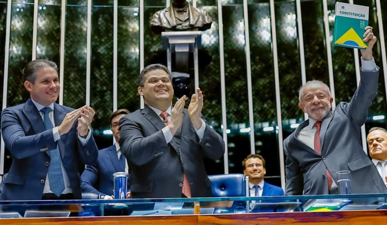 Congresso promulga PEC do fim da escala 6×1; veja quando as mudanças começam
