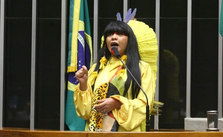 Comissão aprova inclusão expressa de casais homoafetivos na Lei Maria da Penha