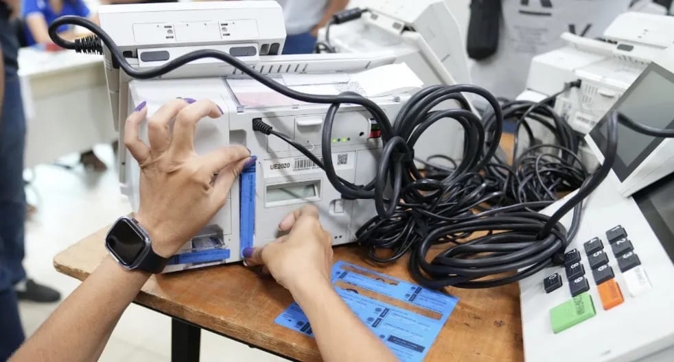 Tribunal Regional Eleitoral do Tocantins inicia preparação das urnas para o segundo turno das Eleições 2026