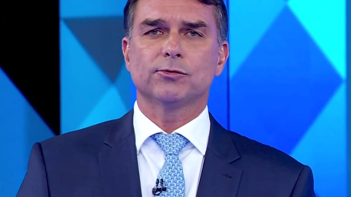 Flávio manda recado a Jorginho Mello e promete investir em todas as BRs em Santa Catarina