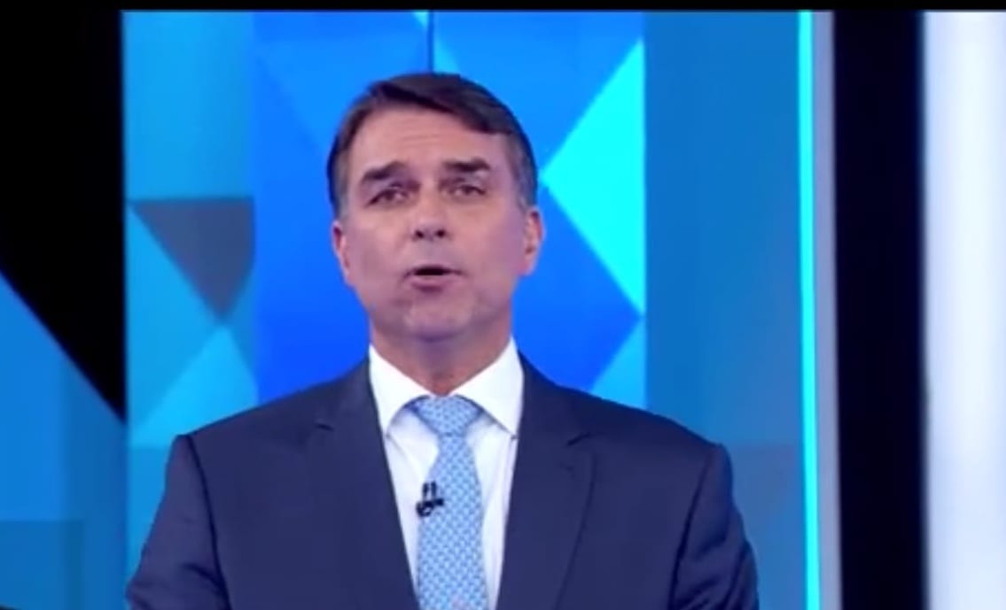 “Meu concorrente prometeu picanha e entregou abóbora”, diz Flávio