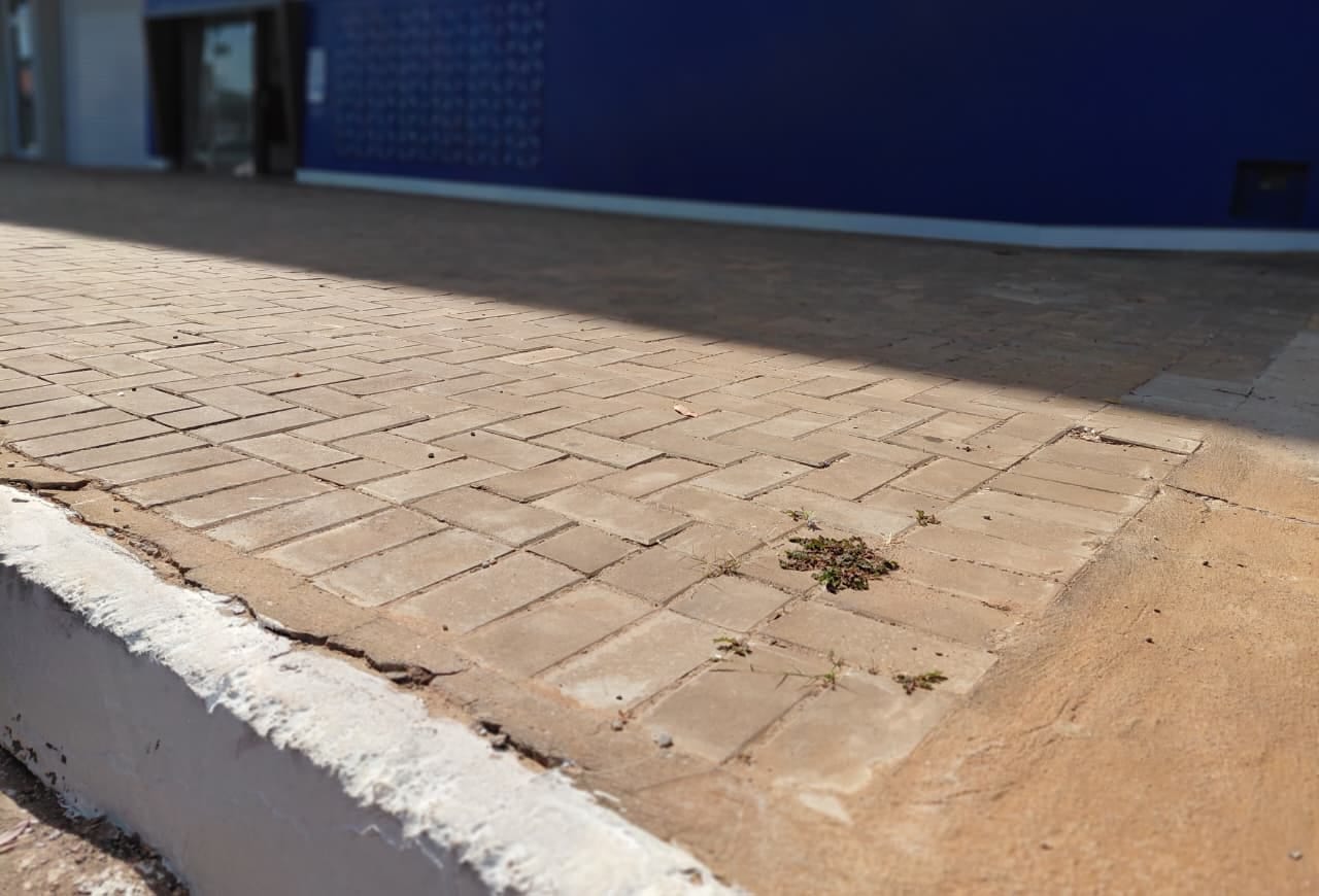 Prefeitura de Palmas orienta sobre uso correto de calçadas e espaços destinados aos pedestres