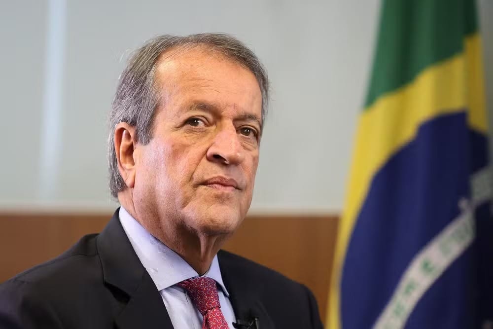 Presidente do PL critica carta em que Flávio se diz “líder do Brasil”: “Não gostei”