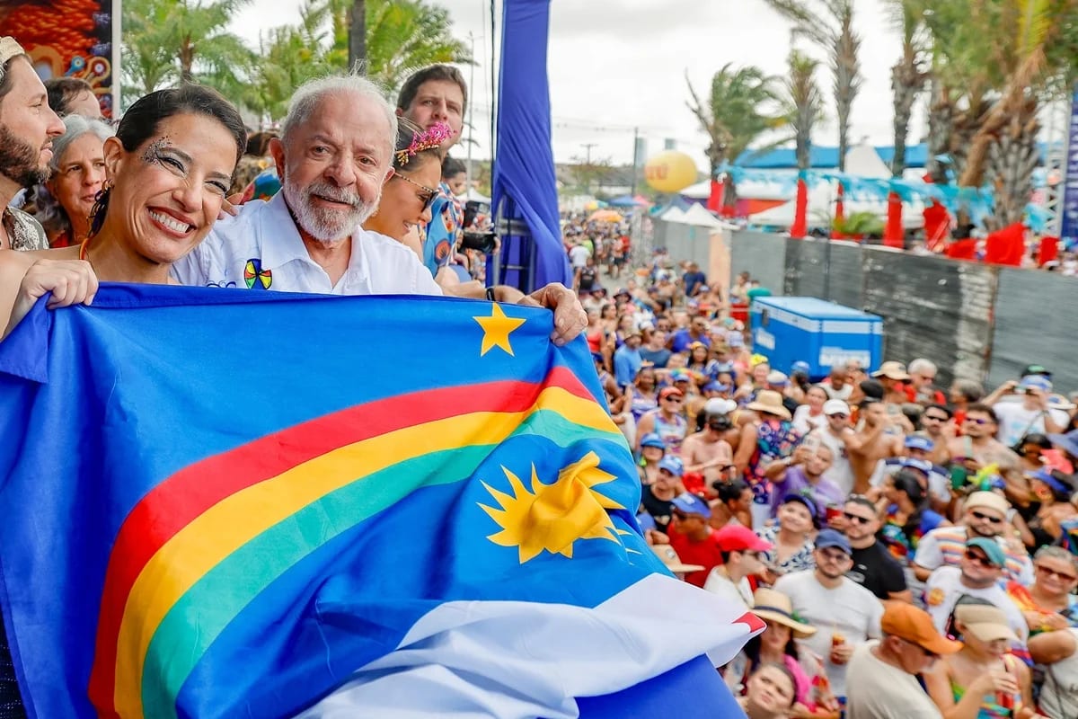 Aliados de Lula entram em campo para convencer Raquel Lyra a apoiar petista
