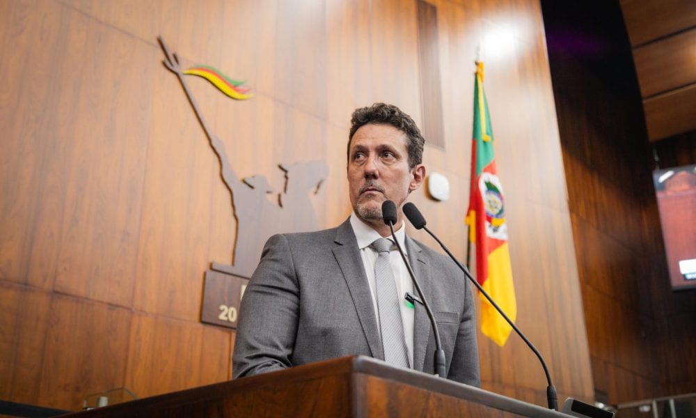 Zucco apresenta PL que proíbe repasses públicos a quem divulga bets no RS