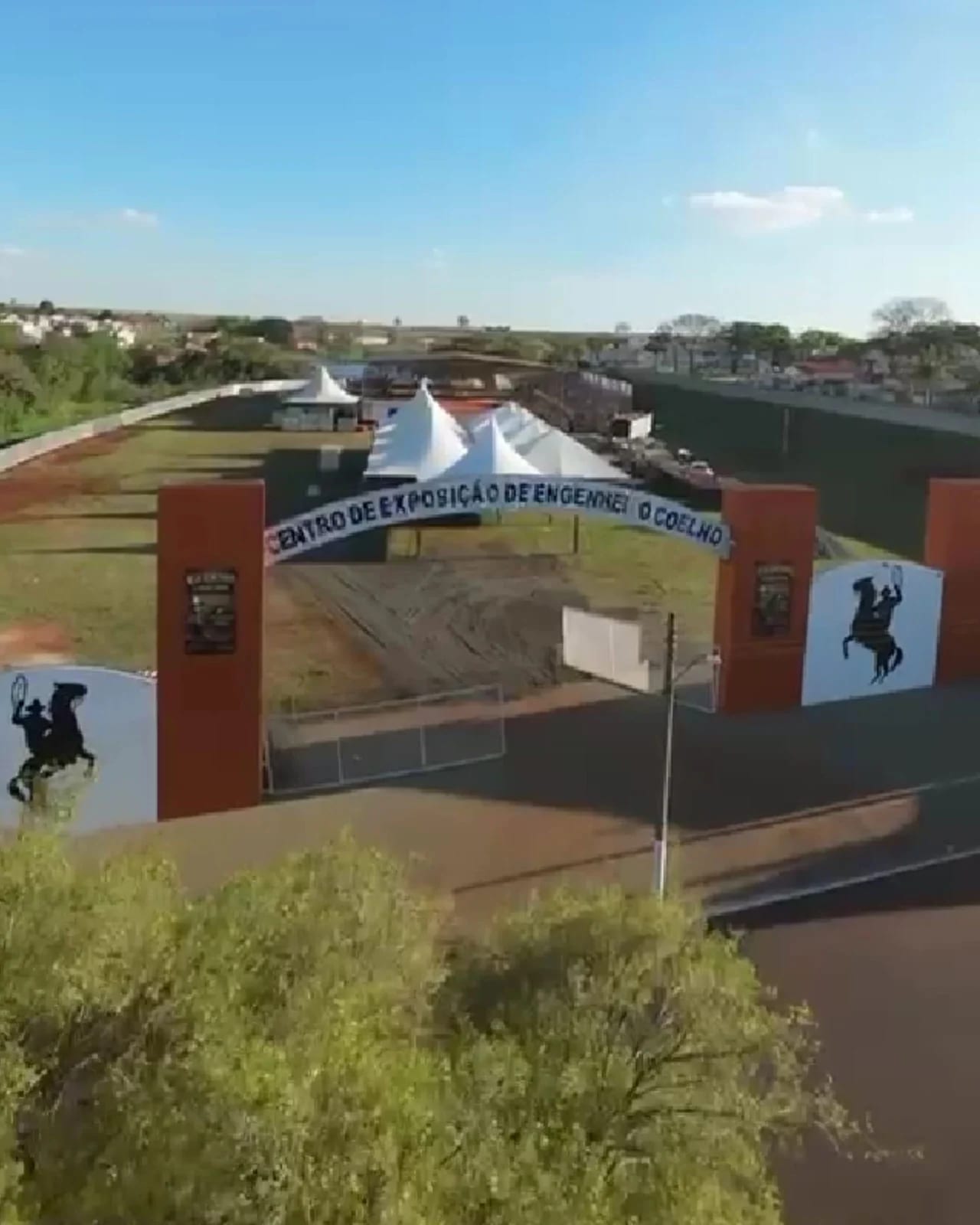 IX EXPO ENGENHEIRO COELHO 2026: RECINTO ESTÁ QUASE PRONTO PARA A GRANDE FESTA