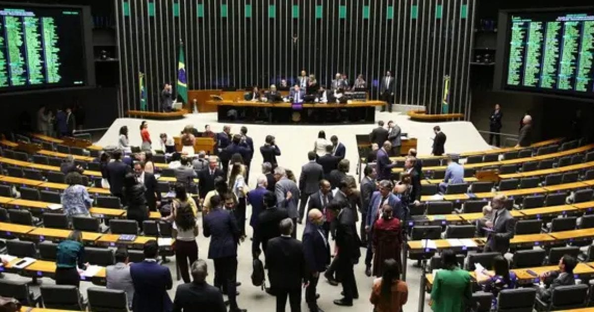 Câmara aprova novas regras para MEI; CACB cobra avanço para pequenas empresas