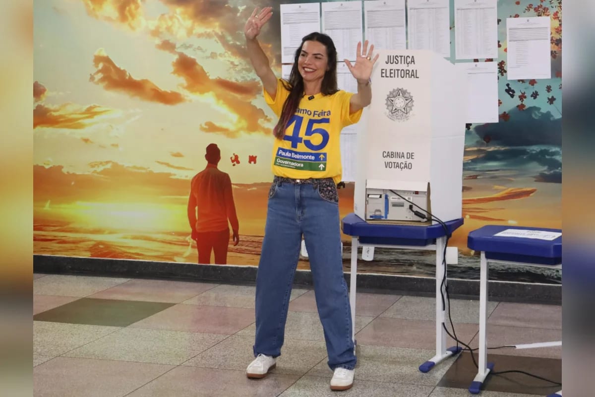 Paula Belmonte votou e disse que estará no 2º turno: “Coração vitorioso”