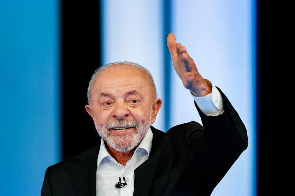 Comissão do Senado dos EUA parabeniza Lula e pede que ‘todos respeitem o processo eleitoral’ brasileiro