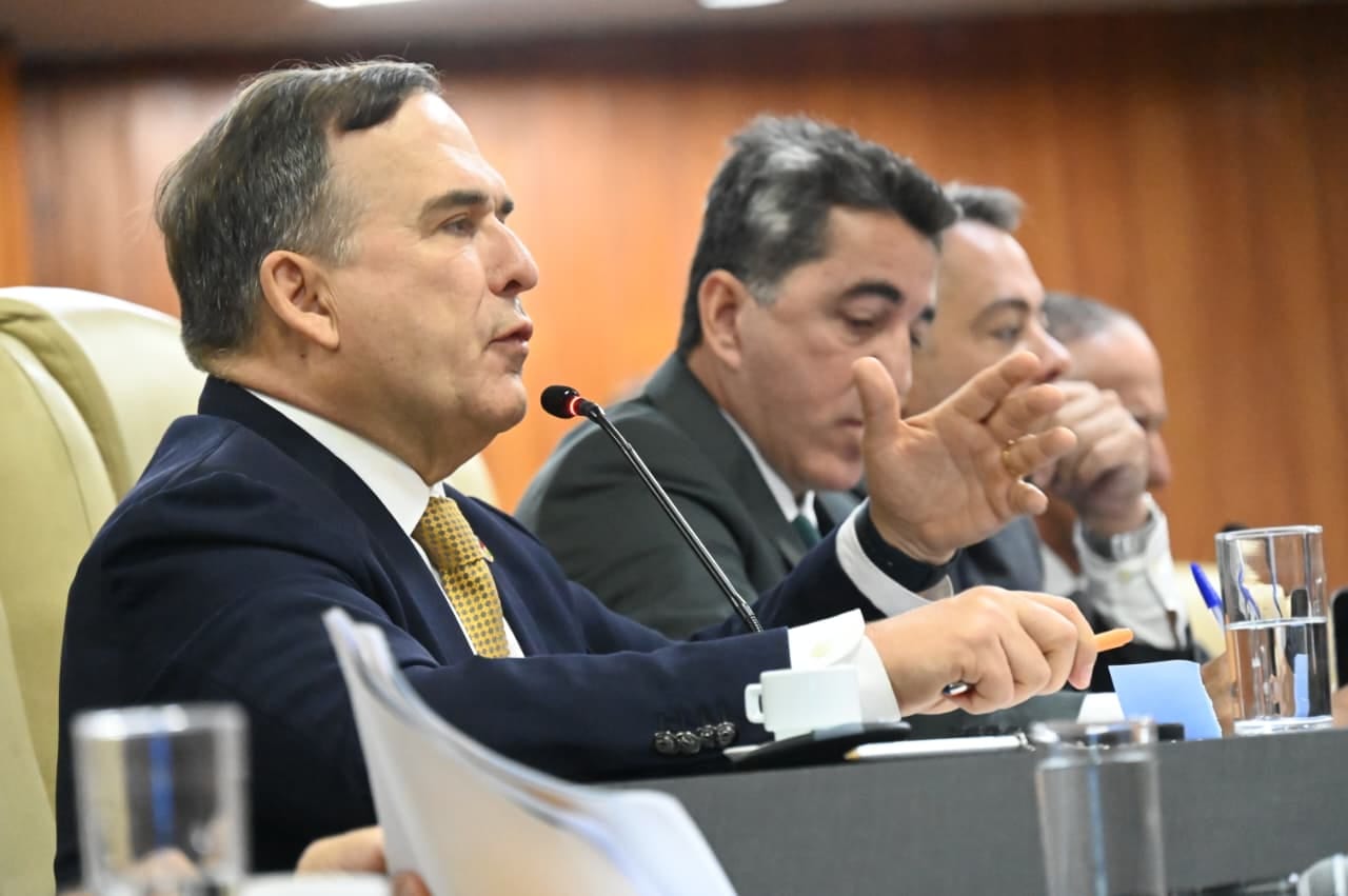 Mabel presta contas na Câmara de Goiânia e destaca R$ 663,3 milhões em investimentos