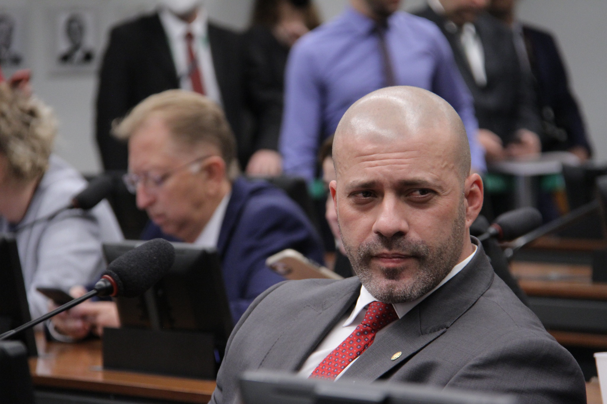 Moraes cobra explicações de Silveira sobre vídeo com Portinho