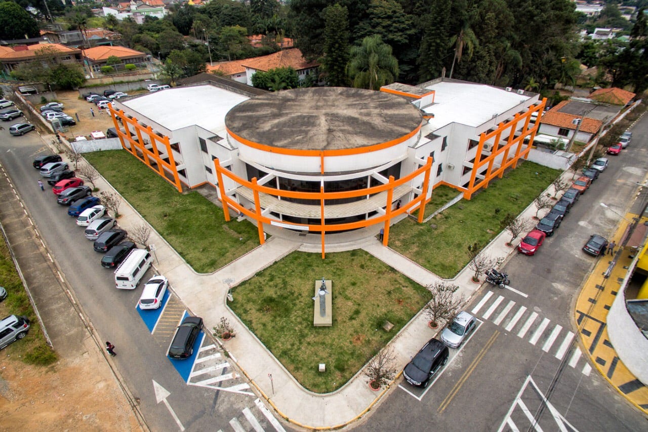 Ferraz apresenta projeto 'Ferraz Saúde Ativa' no Prêmio Band Cidades Excelentes 2026