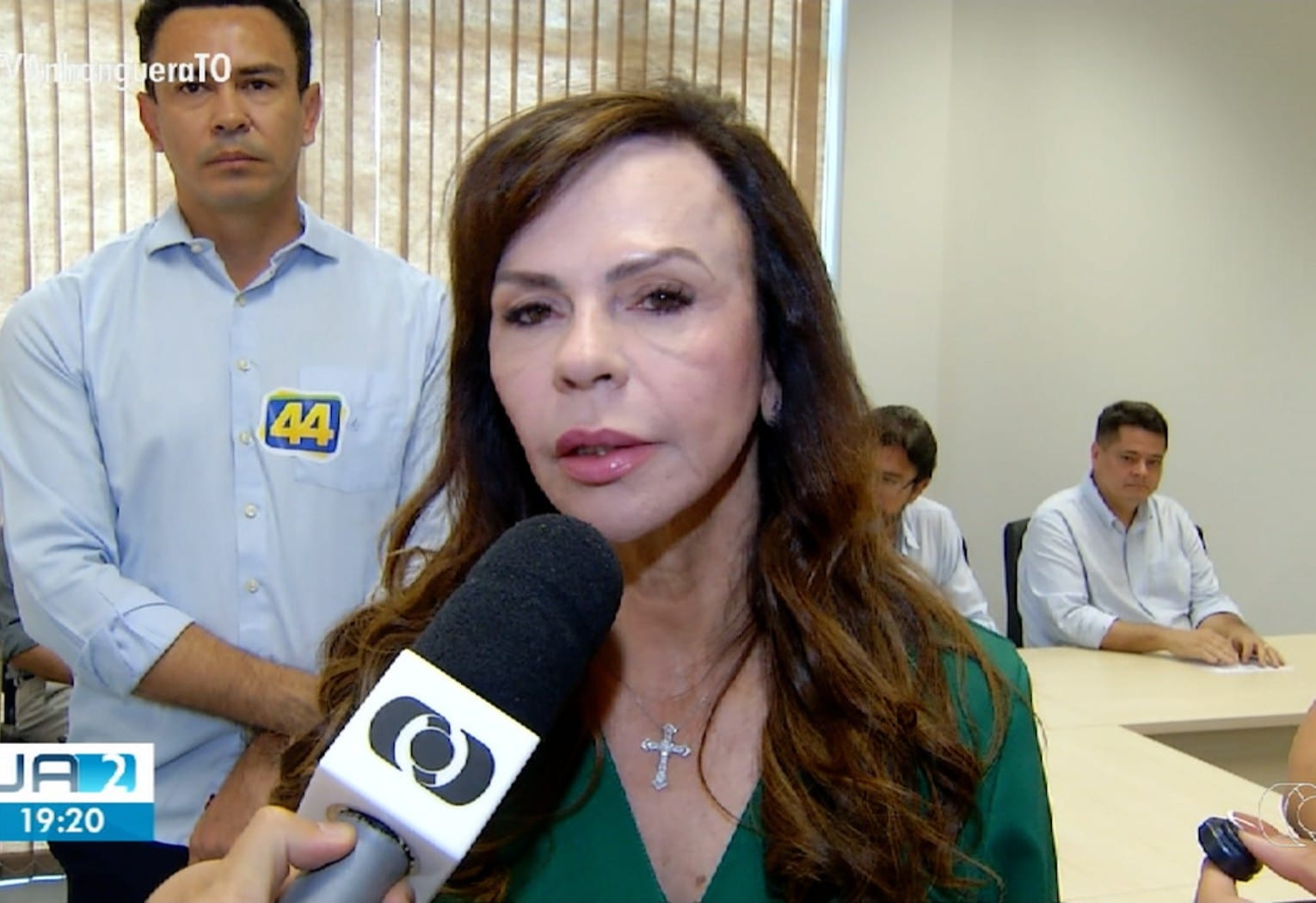 Dorinha assinou carta com 10 compromissos e fez agendas em Palmas