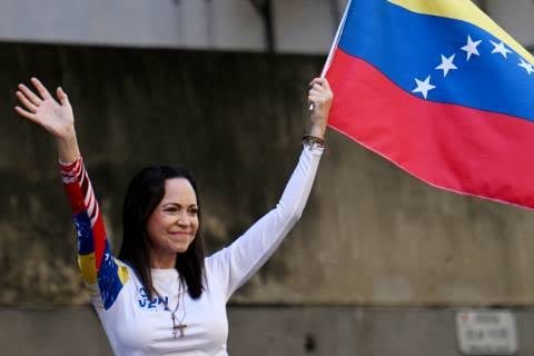 Maria Corina voltou à Venezuela. Ela está na clandestinidade.