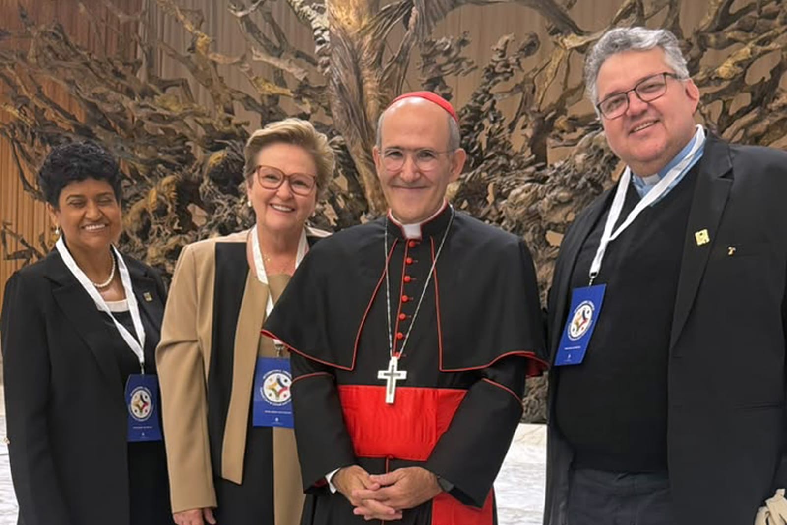PUC Goiás participa de congresso internacional sobre educação no Vaticano