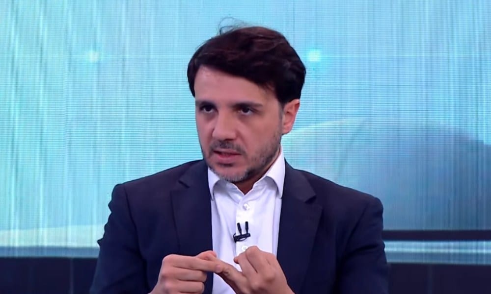 Renan Santos chama Toffoli e Moraes de 'ilegítimos'
