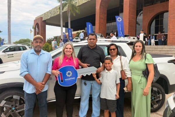 Prefeitura de Mateiros recebe novo veículo para fortalecer as ações de Assistência Social