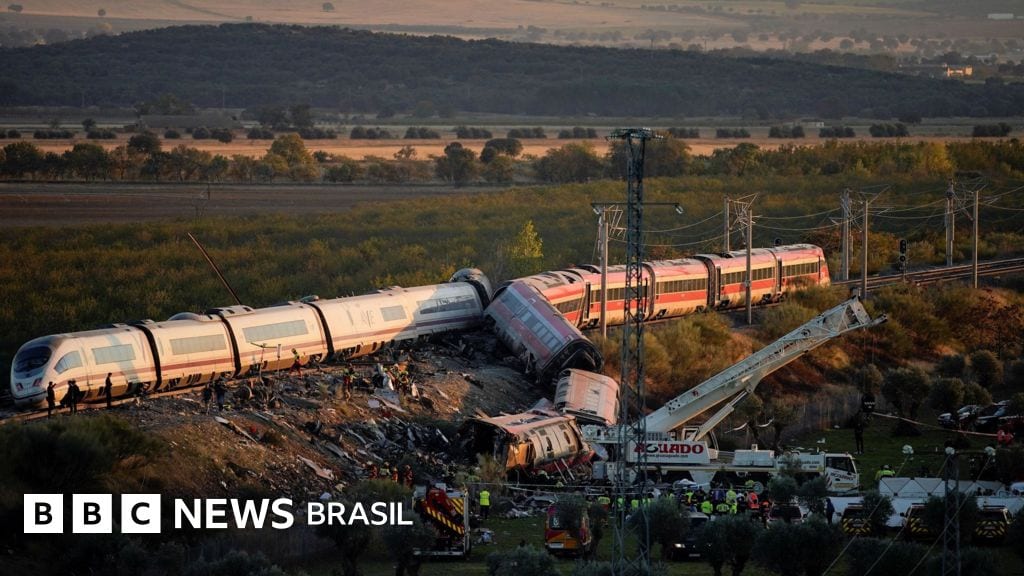 O que pode ter causado colisão entre trens na Espanha