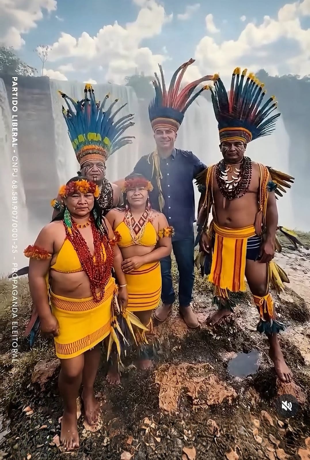 🇧🇷 ELEIÇÕES 2026: FLÁVIO BOLSONARO VISITA ALDEIA INDÍGENA E DEFENDE AUTONOMIA, CULTURA E DESENVOLVIMENTO
