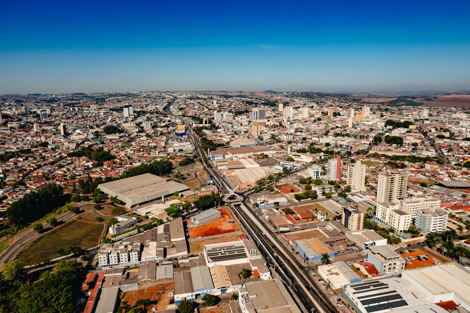 Empresas do Simples em Anápolis terão de usar Emissor Nacional de NFS-e a partir de 1º/11/2026