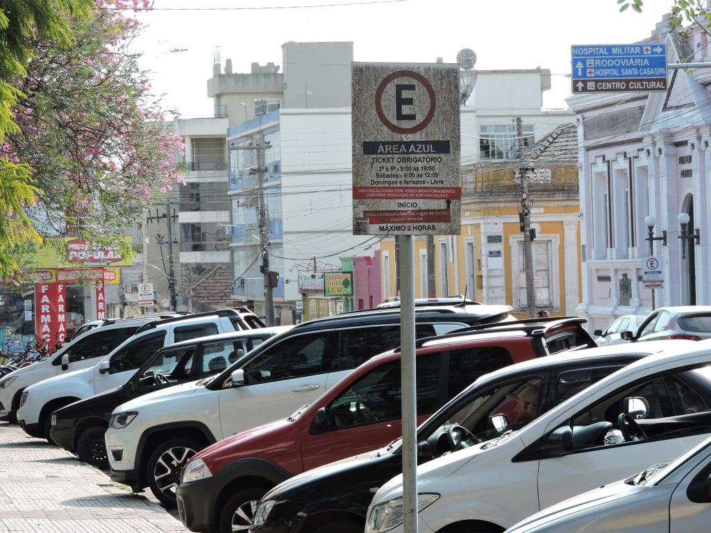 Câmara de Alegrete aprova lei que autoriza estacionamento rotativo pago