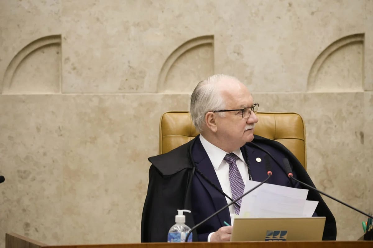 Fachin abre apuração e pede respostas de Moraes, Mendonça, Andrei e PGR