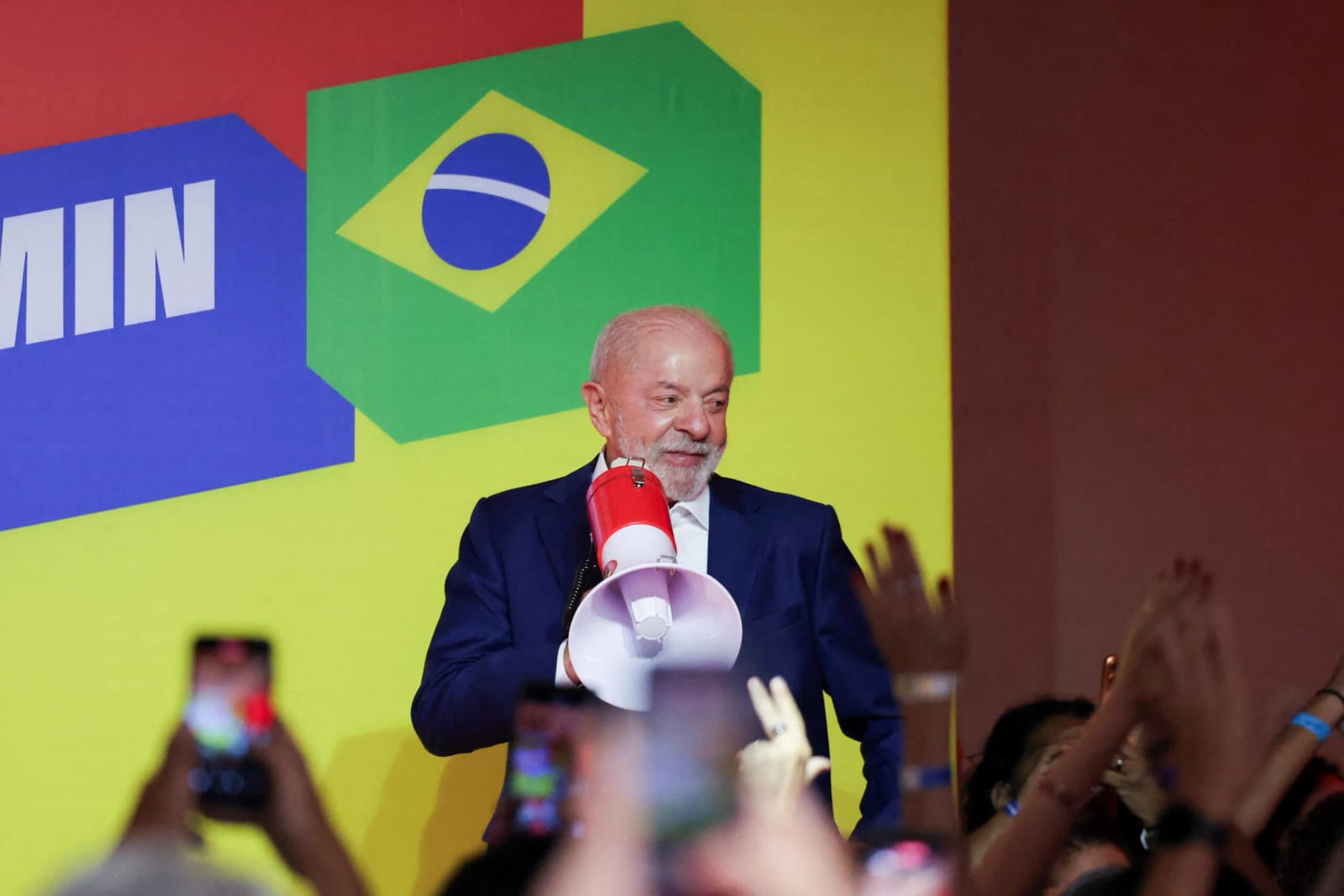Lula muda de opinião e declara apoio à redução da maioridade penal para 16 anos em crimes graves