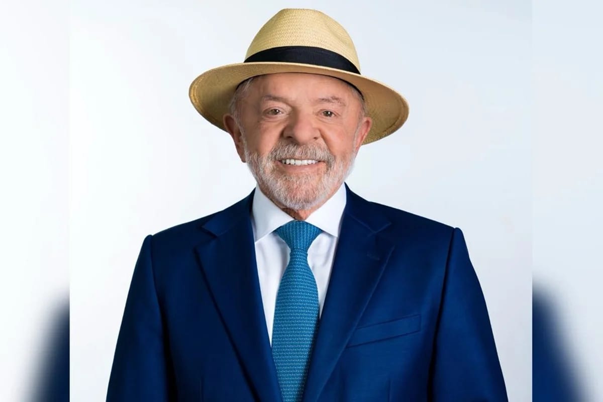 MPE diz que foto de Lula com chapéu é regular no pedido de registro