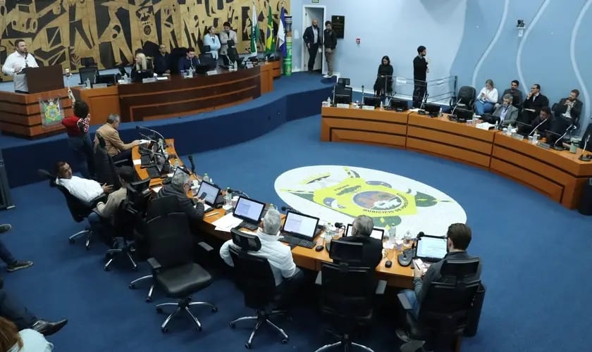 Ponta Grossa aprova uso da Bíblia como recurso paradidático