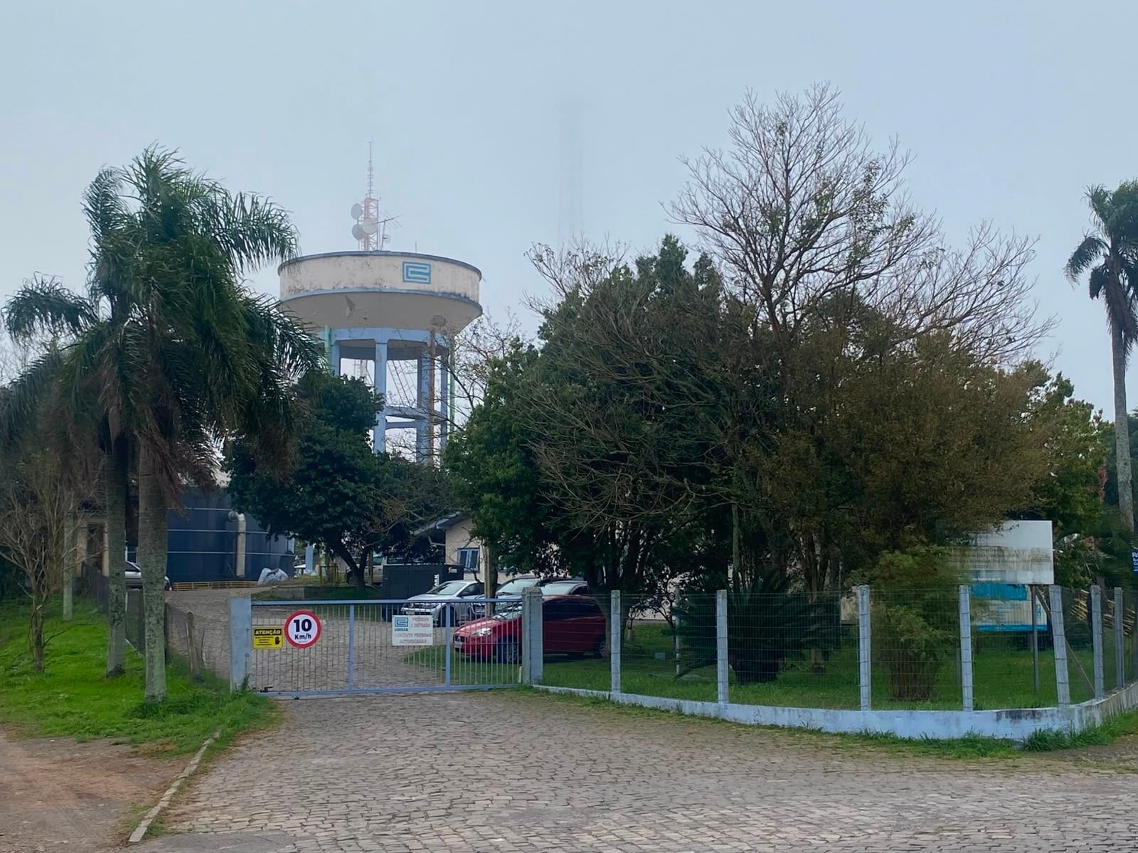 Após problemas no abastecimento de água, prefeito de Farroupilha cobra melhorias da Corsan