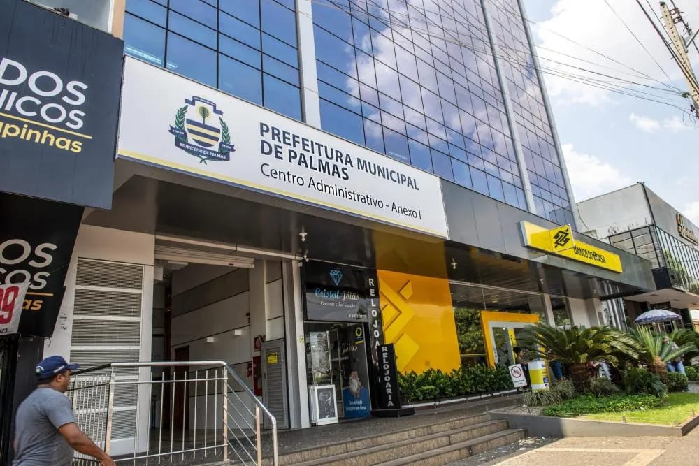 Pagamentos de publicidade de Palmas atrasam oito meses; empresas temem calote
