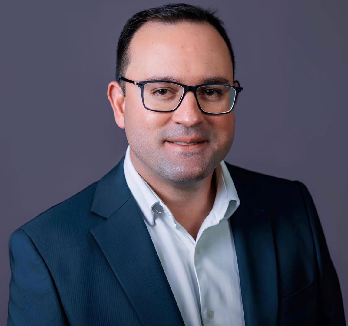 Vídeo: Deputado federal eleito Diogo Siqueira projeta atuação em Brasília; confira o bate-papo exclusivo na KOM