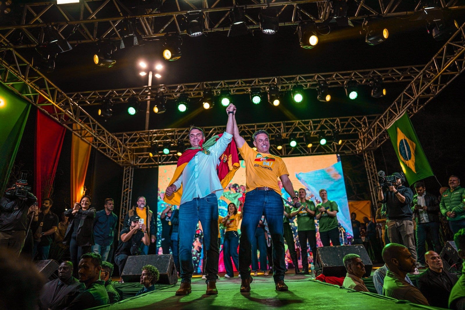 Flávio Bolsonaro terá agendas em Porto Alegre, Alvorada e Canoas nesta quarta
